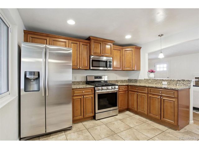 3504 W Alamo Dr, Littleton, CO 80123