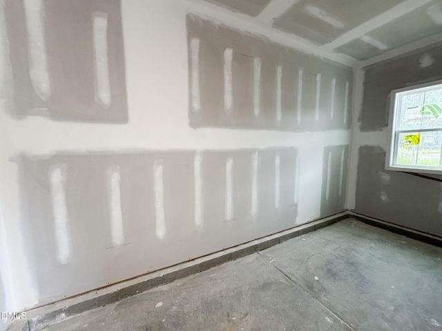 35 Torrent Lane, Zebulon, NC 27597