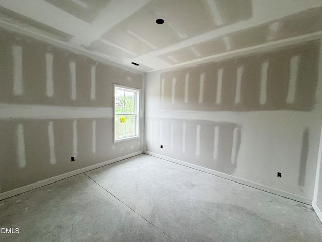35 Torrent Lane, Zebulon, NC 27597