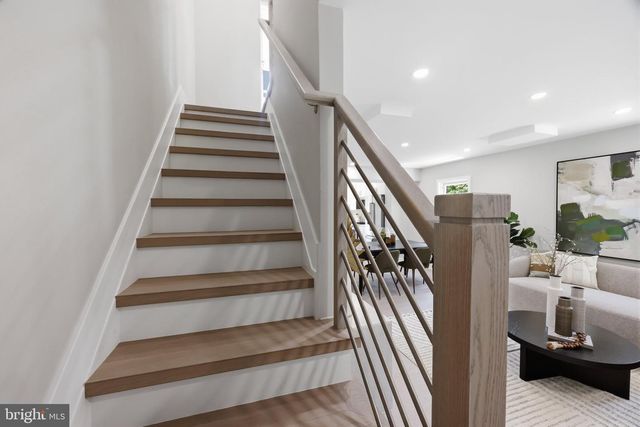 6023 WILLIAMSBURG RD, Alexandria, VA 22303