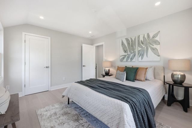 6023 WILLIAMSBURG RD, Alexandria, VA 22303