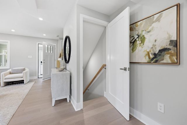 6023 WILLIAMSBURG RD, Alexandria, VA 22303