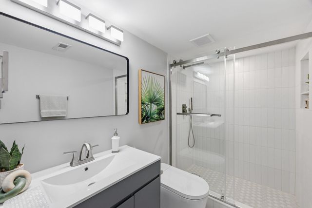 6023 WILLIAMSBURG RD, Alexandria, VA 22303
