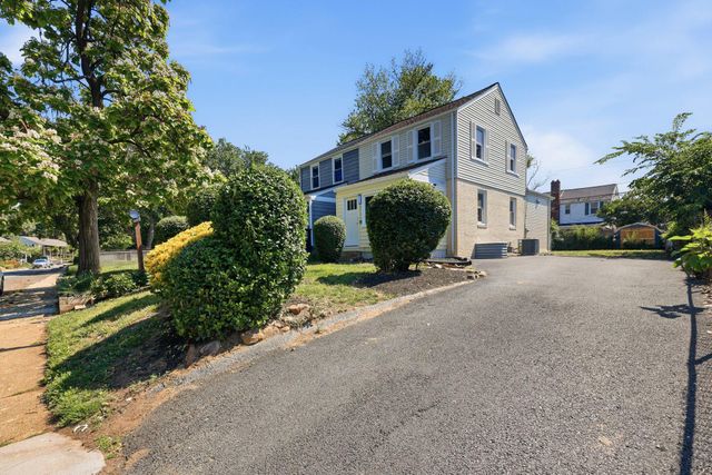 6023 WILLIAMSBURG RD, Alexandria, VA 22303