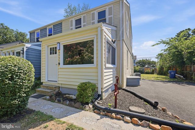 6023 WILLIAMSBURG RD, Alexandria, VA 22303