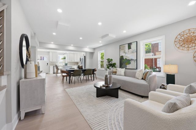 6023 WILLIAMSBURG RD, Alexandria, VA 22303