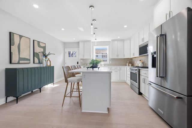 6023 WILLIAMSBURG RD, Alexandria, VA 22303
