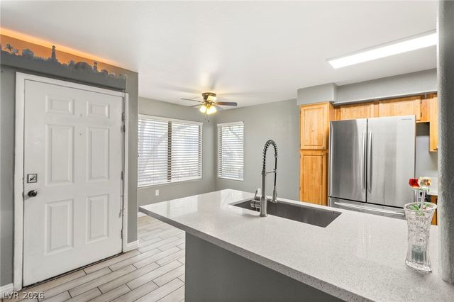 5710 East Tropicana Avenue 1130, Las Vegas, NV 89122