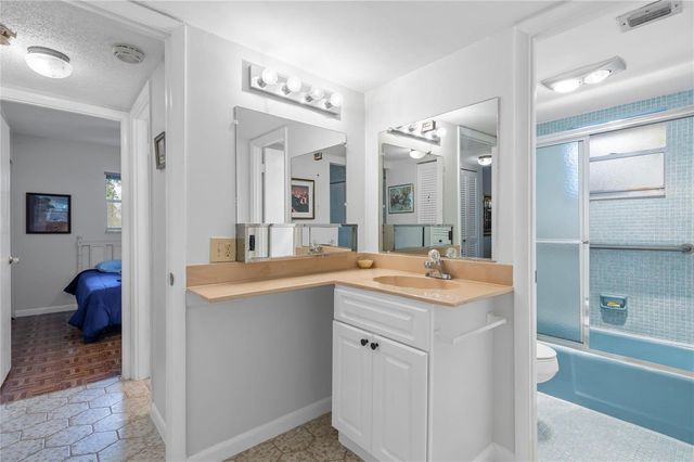 3150 Holiday Springs Boulevard 308, Margate, FL 33063
