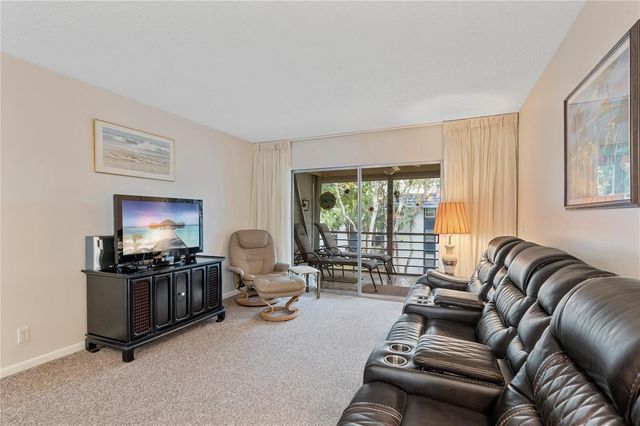 3150 Holiday Springs Boulevard 308, Margate, FL 33063