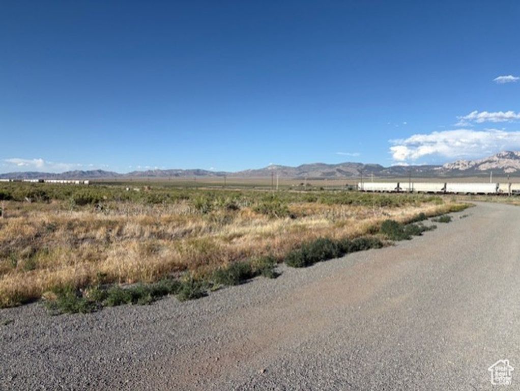350 N 200 E 1-12, Milford, UT 84751