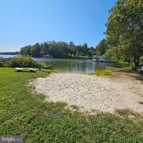 6202 BILLS RD, Mineral, VA 23117