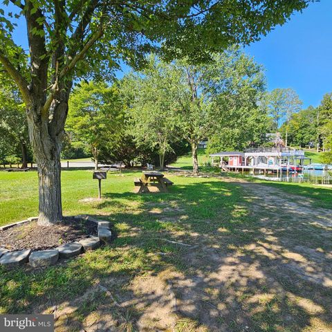 6202 BILLS RD, Mineral, VA 23117