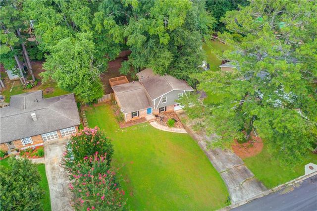 321 Amberwood Drive, Lawrenceville, GA 30044