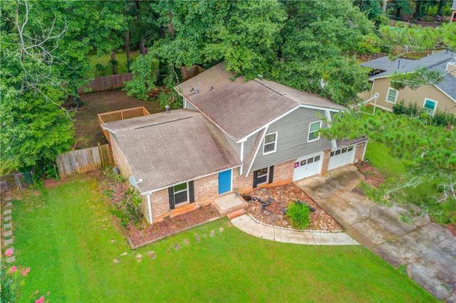 321 Amberwood Drive, Lawrenceville, GA 30044