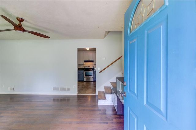 321 Amberwood Drive, Lawrenceville, GA 30044