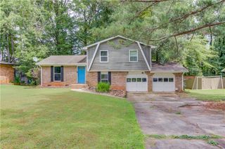 321 Amberwood Drive, Lawrenceville, GA 30044