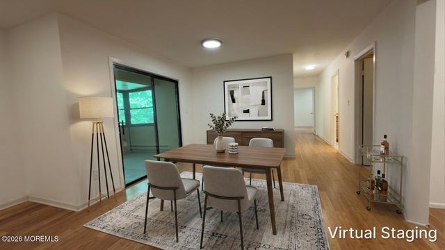 160 Cross Slope Court J, Manalapan, NJ 07726
