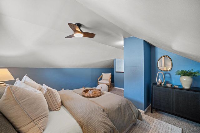 338 E Norwich STREET, Milwaukee, WI 53207