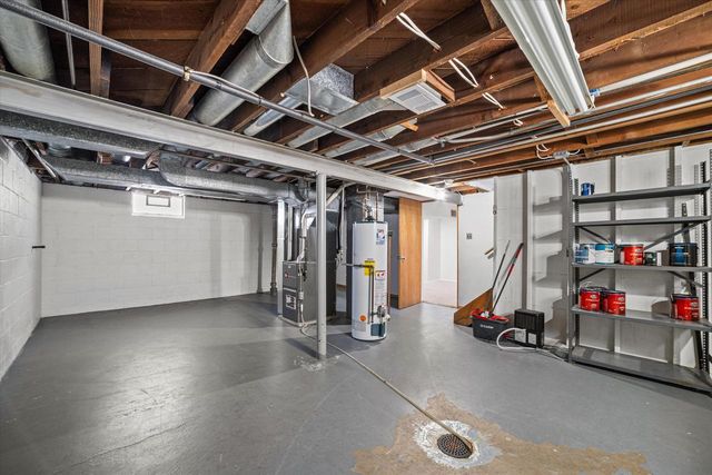 338 E Norwich STREET, Milwaukee, WI 53207