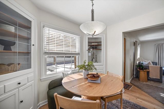 338 E Norwich STREET, Milwaukee, WI 53207