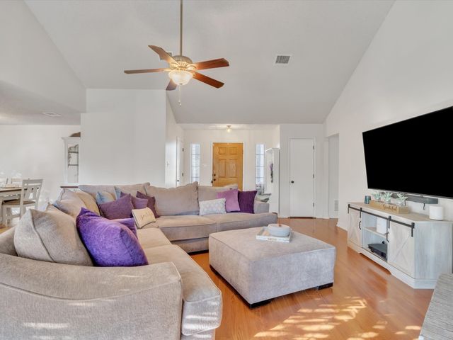 6648 Hightower Drive, Watauga, TX 76148