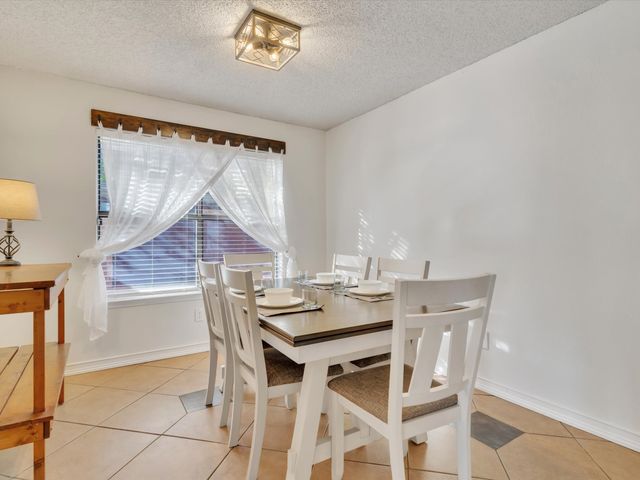 6648 Hightower Drive, Watauga, TX 76148