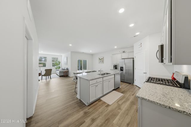 3049 Lochgreen Circle, Leland, NC 28451