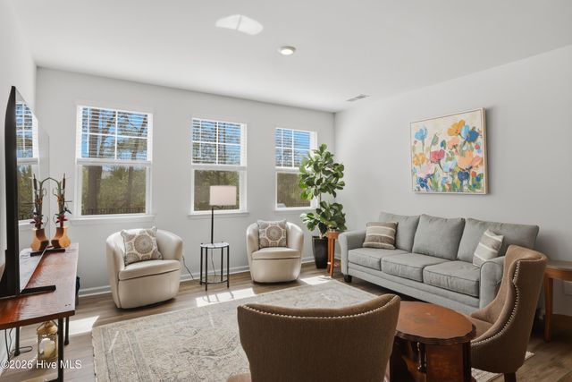 3049 Lochgreen Circle, Leland, NC 28451