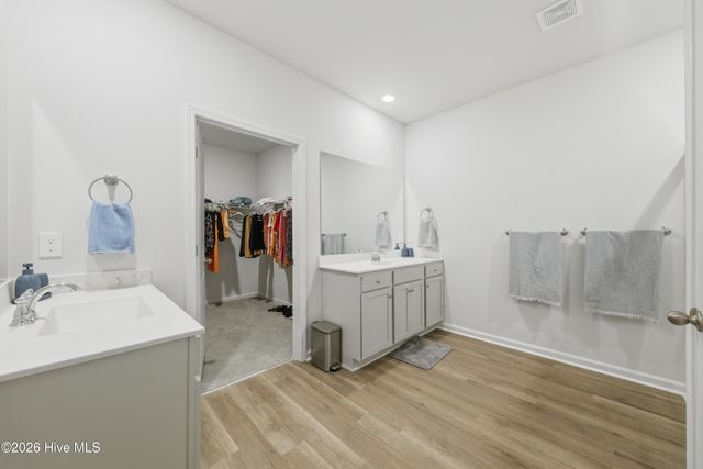 3049 Lochgreen Circle, Leland, NC 28451