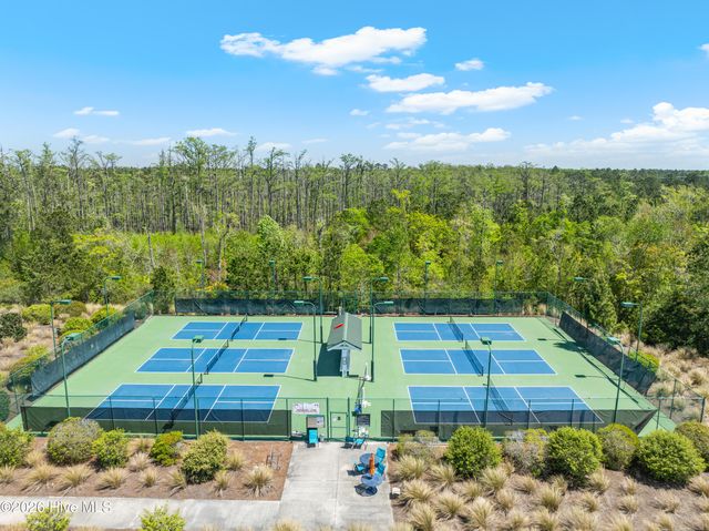 3049 Lochgreen Circle, Leland, NC 28451