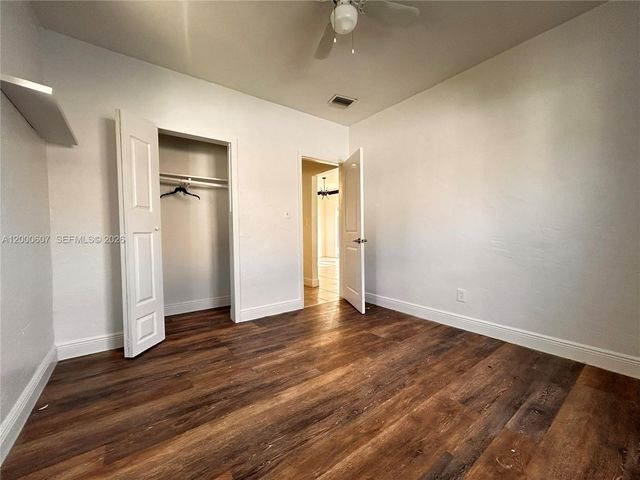 1354 NW 69th St 0, Miami, FL 33147