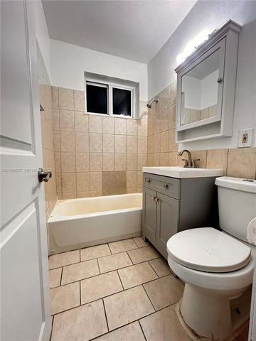 1354 NW 69th St 0, Miami, FL 33147