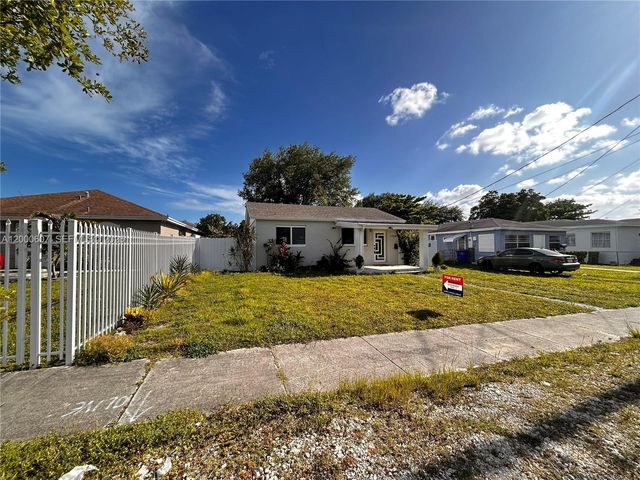 1354 NW 69th St 0, Miami, FL 33147