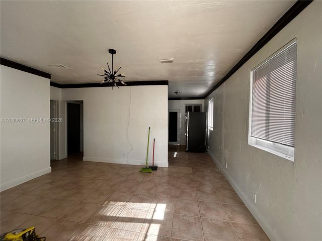 1354 NW 69th St 0, Miami, FL 33147