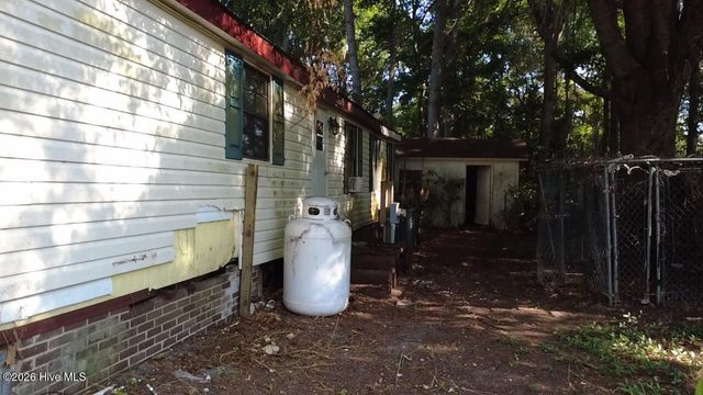 1244 Ann Street SW, Supply, NC 28462