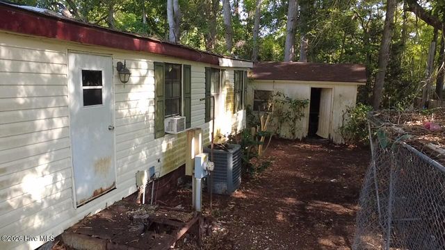 1244 Ann Street SW, Supply, NC 28462