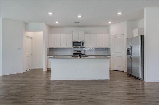21409 Wilmiller LN, Pflugerville, TX 78660
