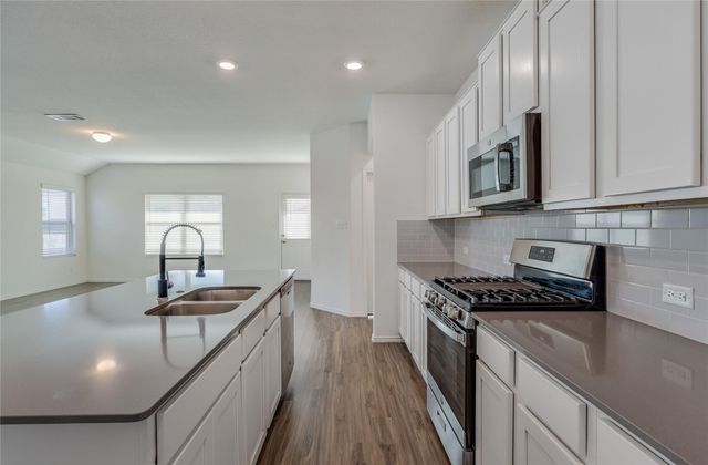 21409 Wilmiller LN, Pflugerville, TX 78660