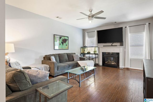 6766 SOUTHERN TRACE CIRCLE, Leeds, AL 35094