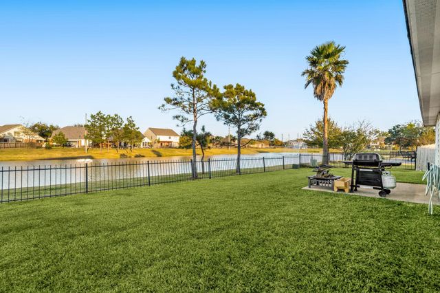 1903 Lantana Spring Lane, Pearland, TX 77581