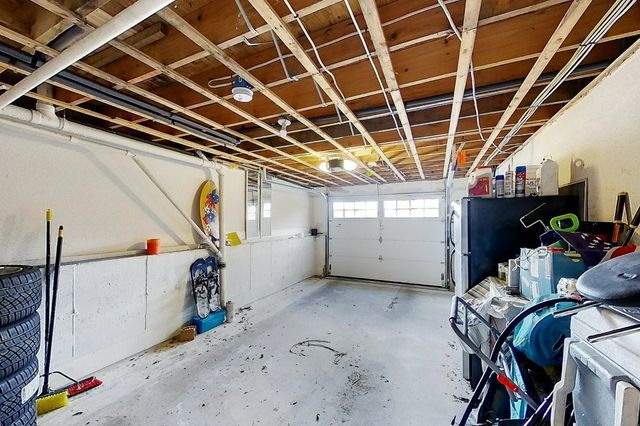 46 Allston Avenue, Middletown, RI 02842