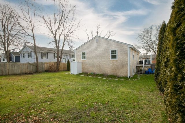 46 Allston Avenue, Middletown, RI 02842