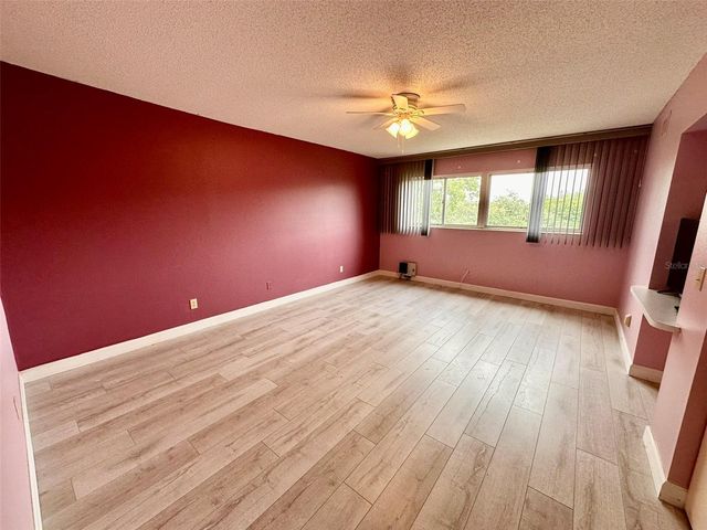 2460 FRANCISCAN DRIVE 76, Clearwater, FL 33763