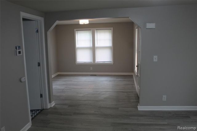 1552 Brys Drive, Grosse Pointe, MI 48236
