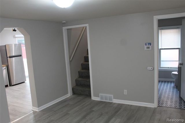 1552 Brys Drive, Grosse Pointe, MI 48236