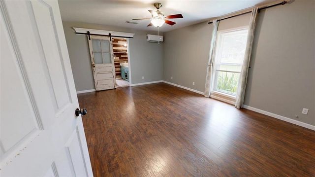 2730 Scarlett Drive, Lake Charles, LA 70611