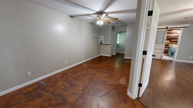 2730 Scarlett Drive, Lake Charles, LA 70611