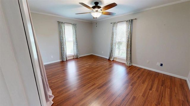 2730 Scarlett Drive, Lake Charles, LA 70611