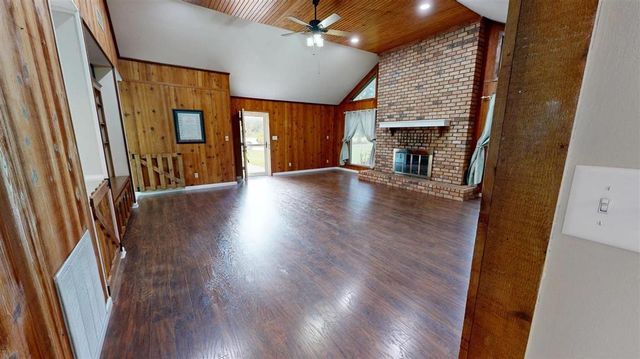 2730 Scarlett Drive, Lake Charles, LA 70611